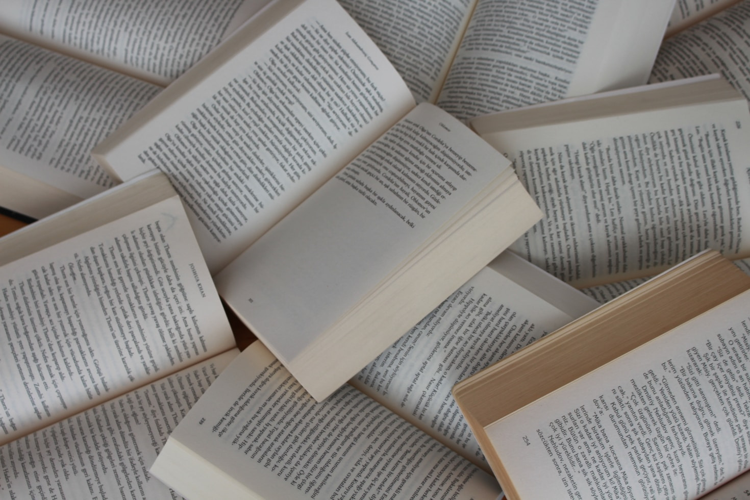 5 Ways to Cultivate a Lifelong Reading Habit
